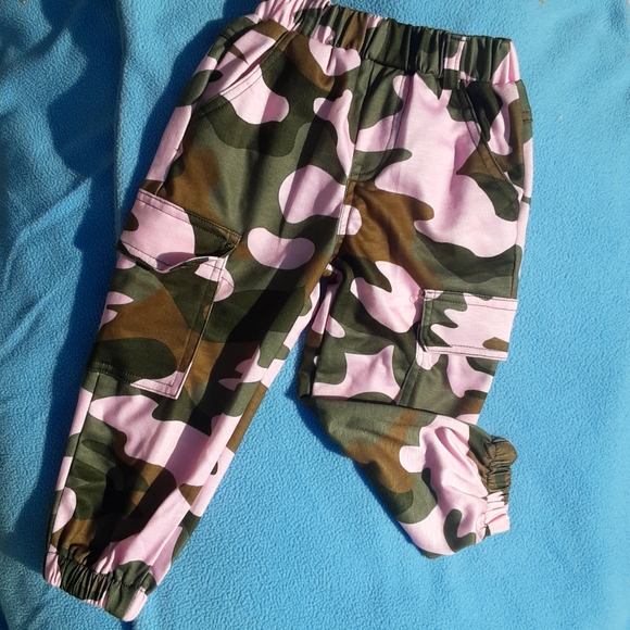 🍀3/15 Pink Camo Baby Jogger Pants 💞🤎 - Picture 1 of 6